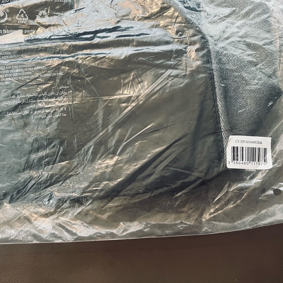 Coach Elegant Black 🖤 and Gray🩶 Metallic Tote - Picture 15 of 17